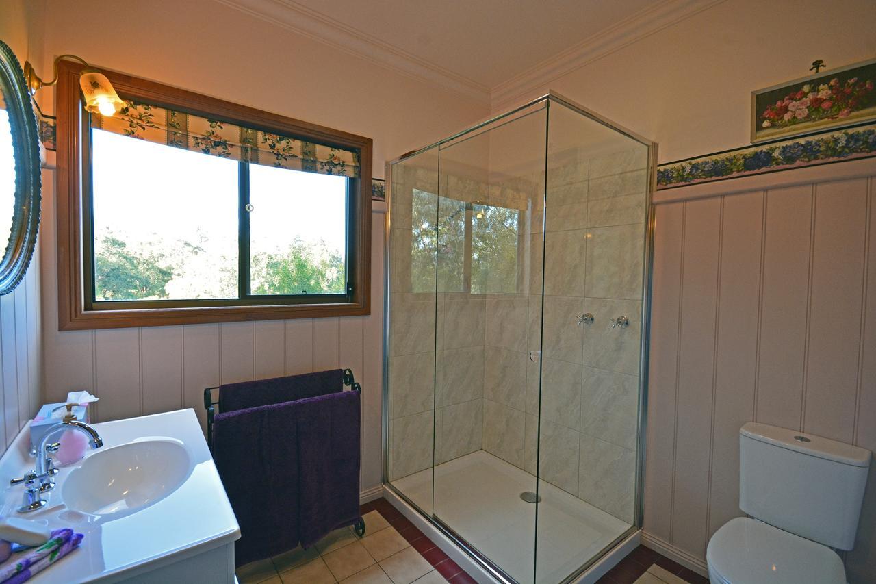 Araluen Park Cottages Lakes Entrance Room photo